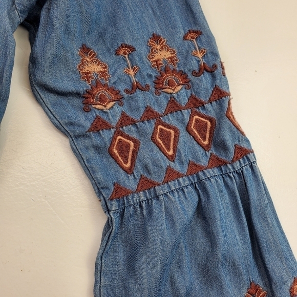 Altaraid State Pleasant Women Top with embroidered Sleeves size Large - Picture 7 of 10